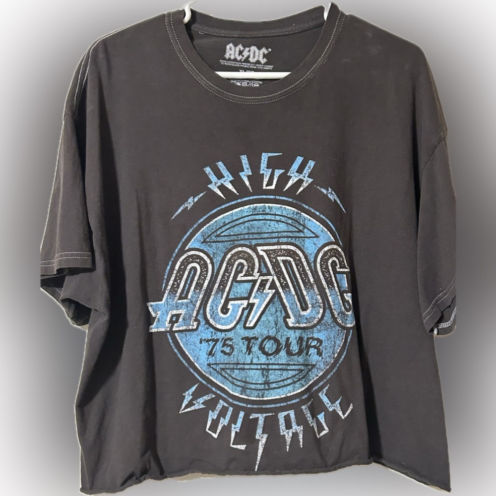 AC/DC Women’s Crop Top-XL